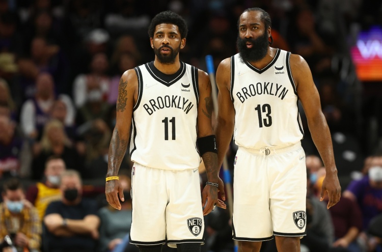 欧文:我仍然同意前一天的哈登 但第二天他申请了交易 但我了解 欧文:我仍然同意前一天的哈登 但第二天他申请了交易 但我了解